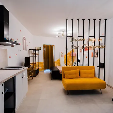 아파트 Famiracoli Sangimignano